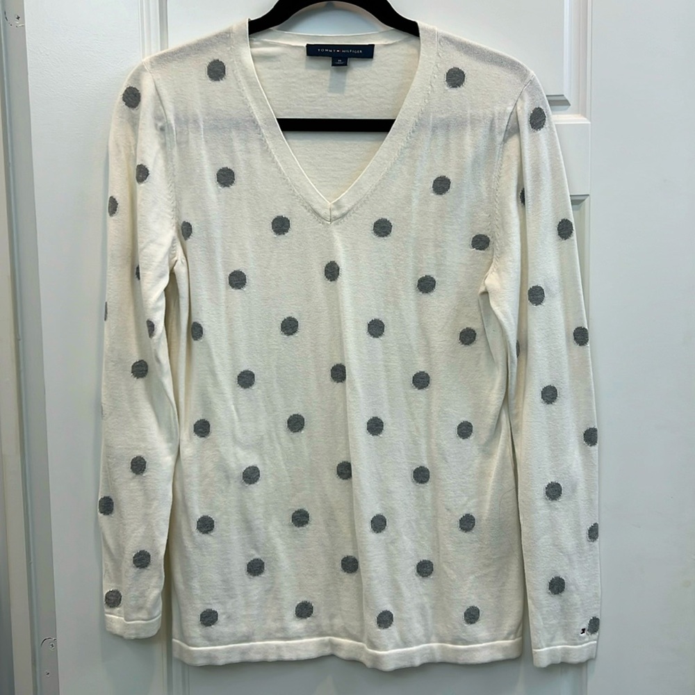Tommy Hilfiger long sleeve V neck sweater
